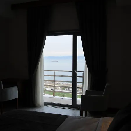 Elite Darica & Convention Center ホテル