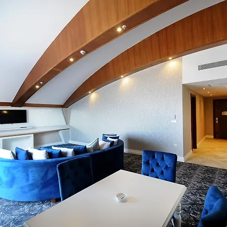 ホテル Elite Darica & Convention Center 5*