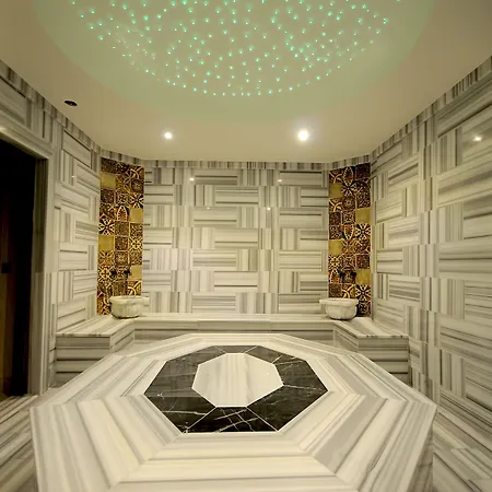 Hotel Elite Darica & Convention Center