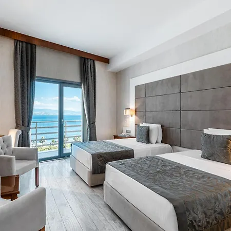 Hotel Elite Darica & Convention Center 5*