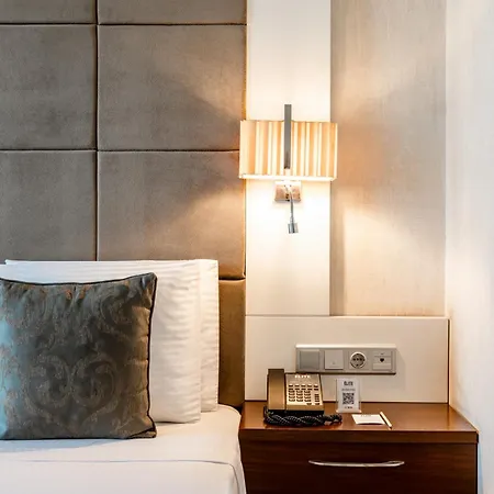 Hotel Elite Darica & Convention Center 5*