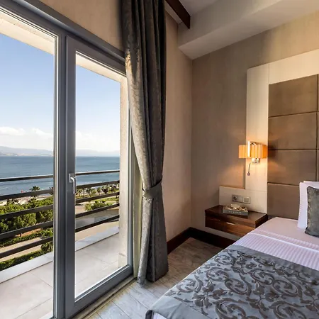 Elite Darica & Convention Center Hotel 5*